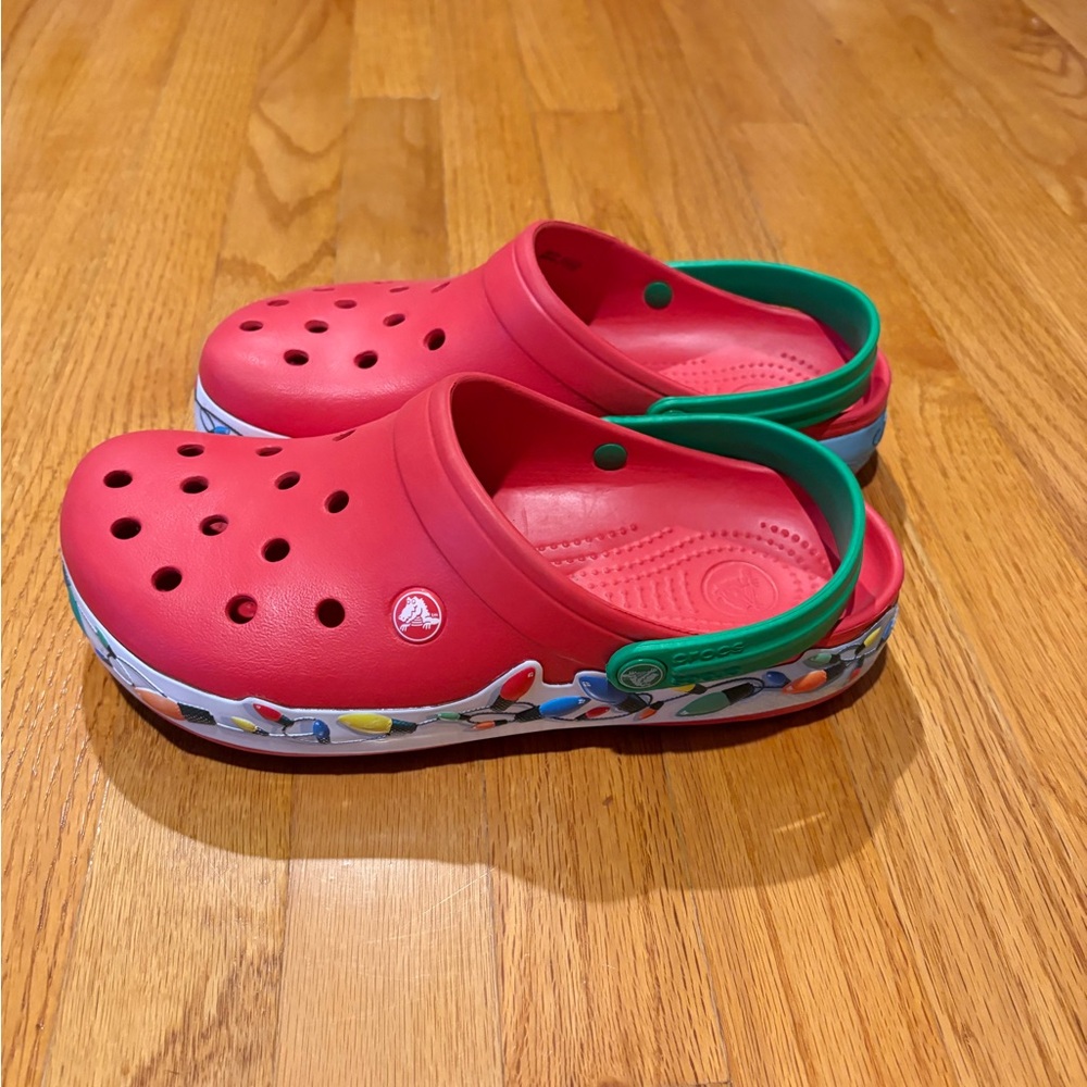 Christmas Crocs size 9